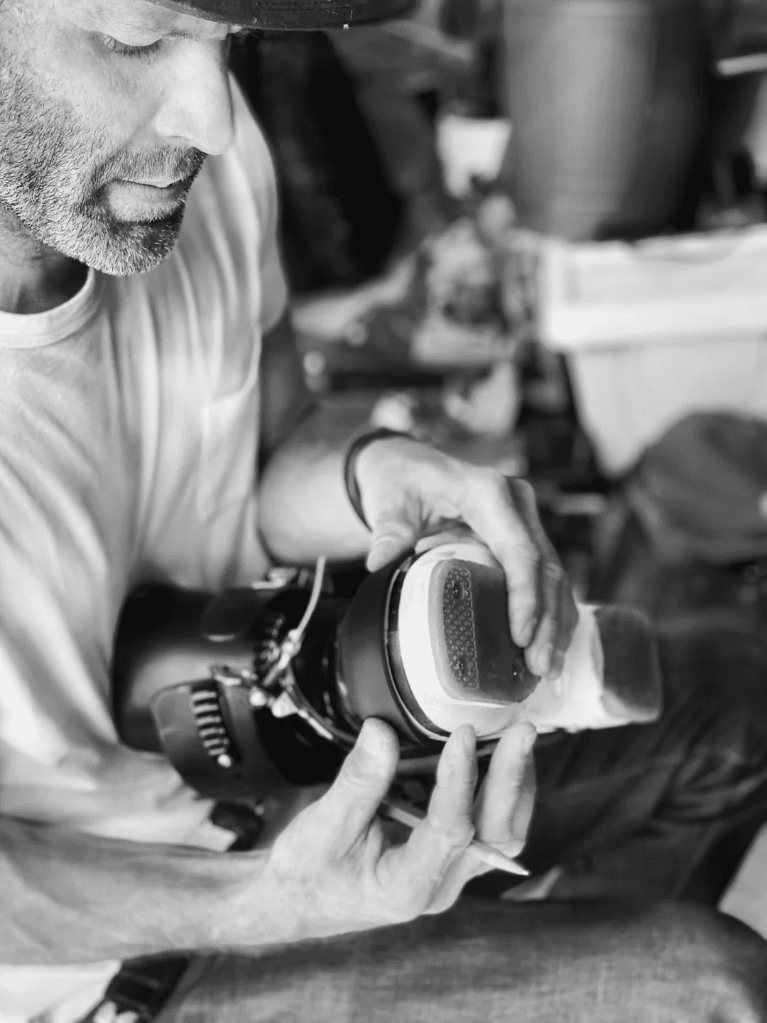 side-sticky-column-image